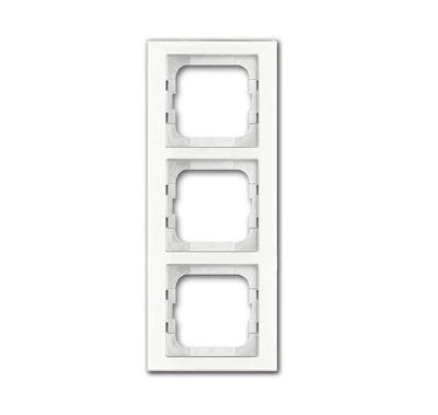ABB Рамка 3-м Axcent стекло бел.  2CKA001754A4439