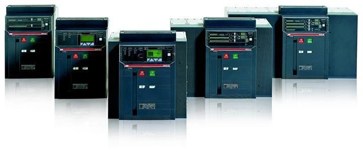 ABB Панель лицевая выключателя Emax E3 3р 1SDA047830R1