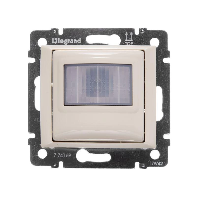 Legrand Датчик движения ValenaClassic ИК трехпроводный с N 1000Вт сл. кость Leg 774169