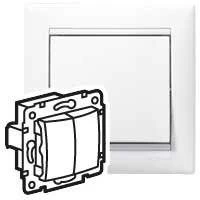 Legrand (группа IEK) Выключатель 2-кл. СП Valena 10А IP31 механизм бел. (DIY-упак.) IEK 694265
