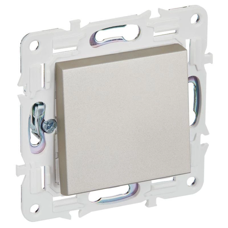 Фото IEK SK-V10-0-10-K37