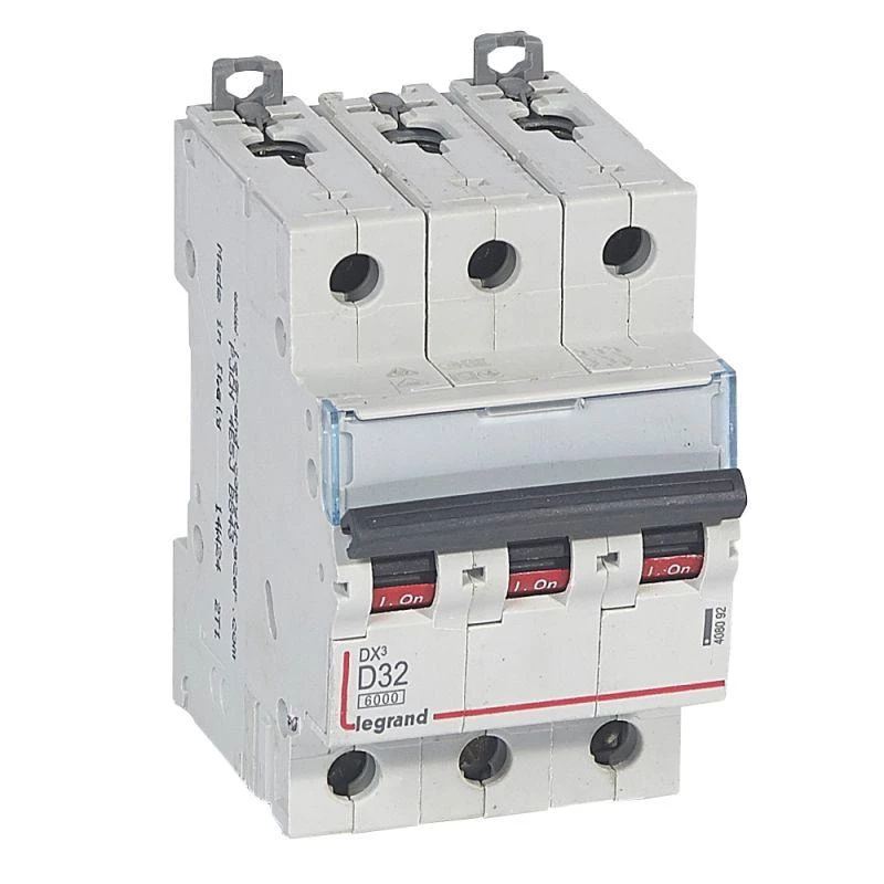 Legrand Выключатель автоматический модульный 3п D 32А 10кА DX3 6000 3мод. 400В Leg 408092