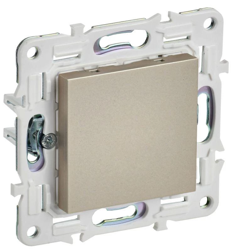 Фото IEK SK-PL10-K37