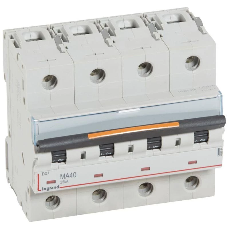 Legrand Выключатель автоматический модульный 4п MA 40А 25кА DX3 MA 6мод. 400В Leg 409894