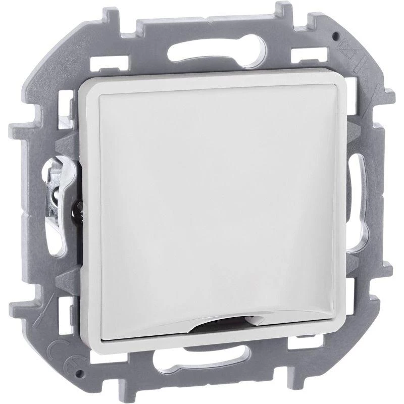 Legrand (группа IEK) Вывод кабеля Inspiria с зажимом для крепления бел. IEK 673890
