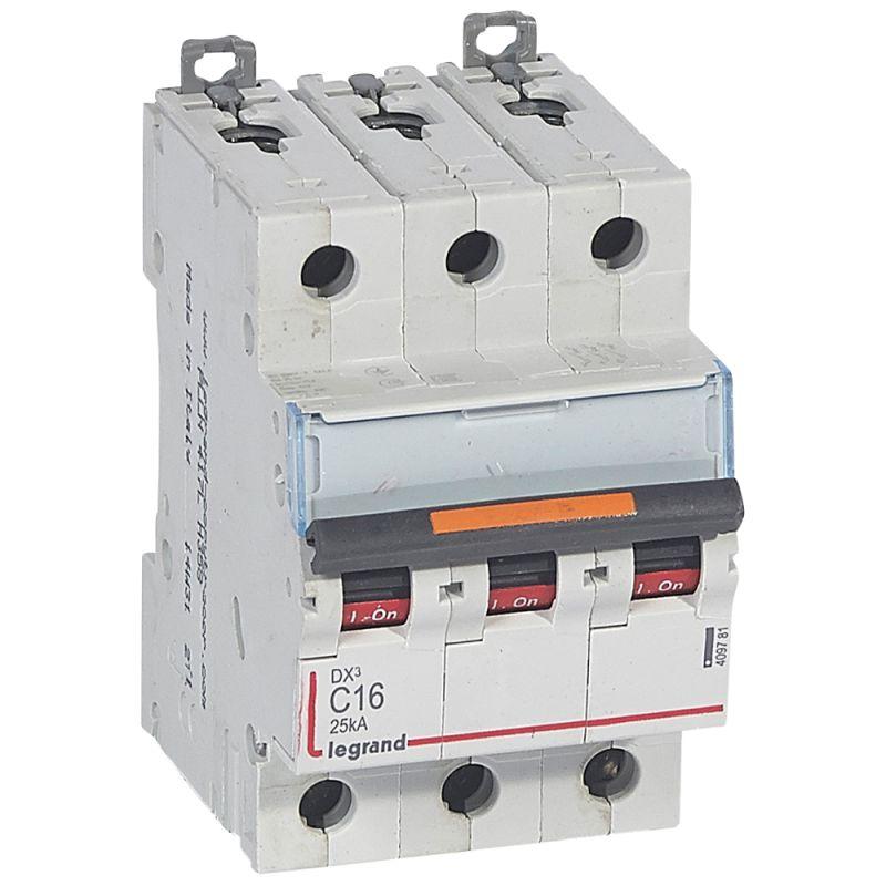 Legrand Выключатель автоматический модульный 3п C 16А 25кА DX3 3мод. 400В Leg 409781