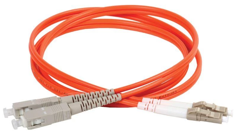 Патч-корд оптический коммутационный соединительный для многомодового кабеля (MM); 50/125 (OM2); SC/UPC-LC/UPC; двойного исполнения (Duplex); LSZH (дл.2м) ITK FPC50-SCU-LCU-C2L-2M