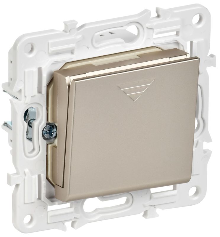 Фото IEK SK-V11-0-10-K37